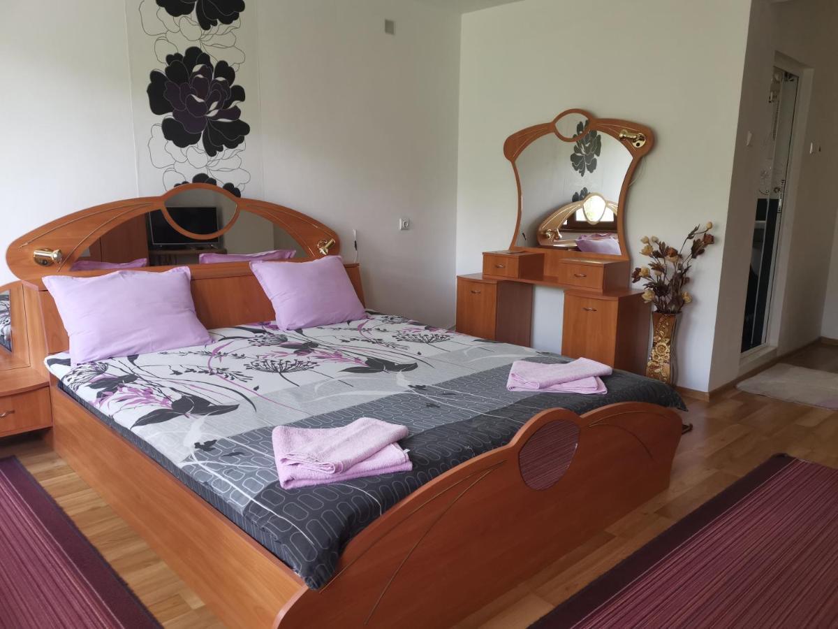 Guest House Milka Yagodina Extérieur photo